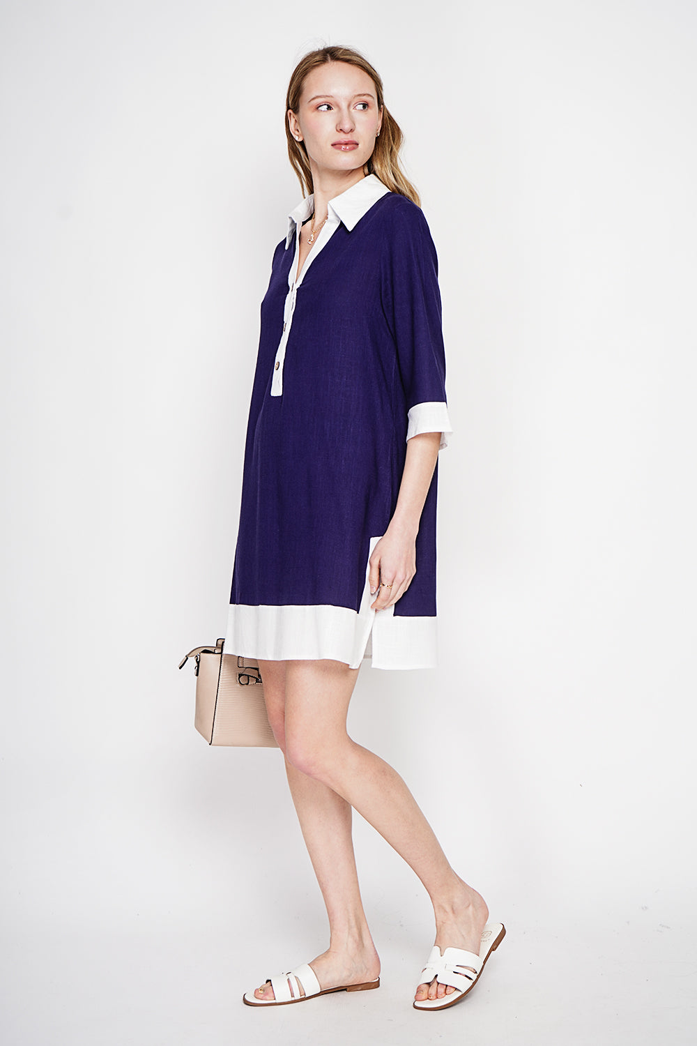 Robe chemise bicolore boutonnée, manches 3/4 – Bleu marine – Le Jardin du Lin