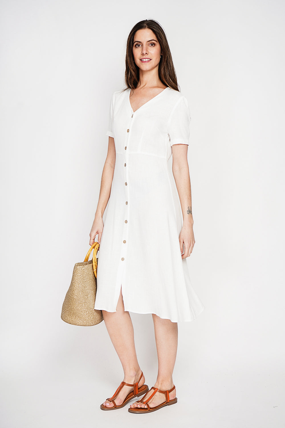 Robe longue boutonnée devant à manches courtes – Blanc – Le Jardin du Lin