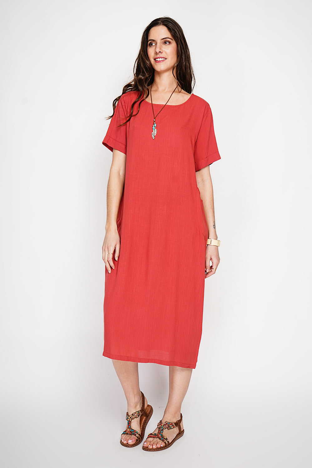 Boat neck dress with front pockets and mid-length sleeves – Rooibos – Le Jardin du Lin