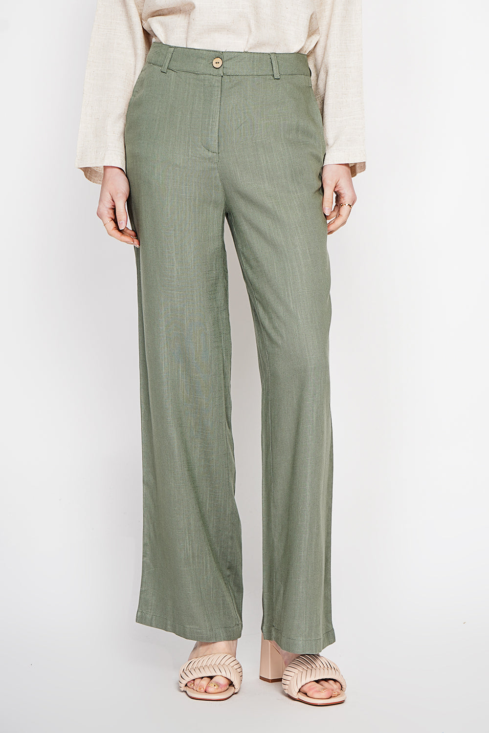 Pantalon large coupe droite, poches latérales, fermeture zippée – Kaki clair – Le Jardin du Lin