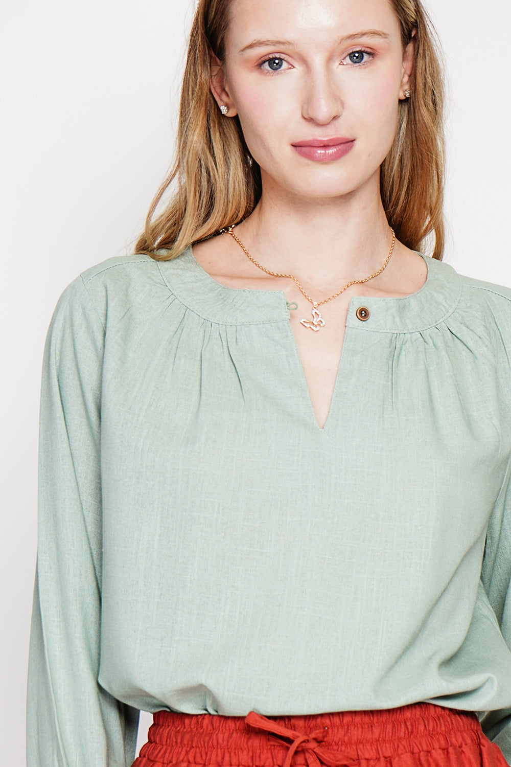 Blouse col tunisien boutonnée, manches longues – Vert jade – Le Jardin du Lin