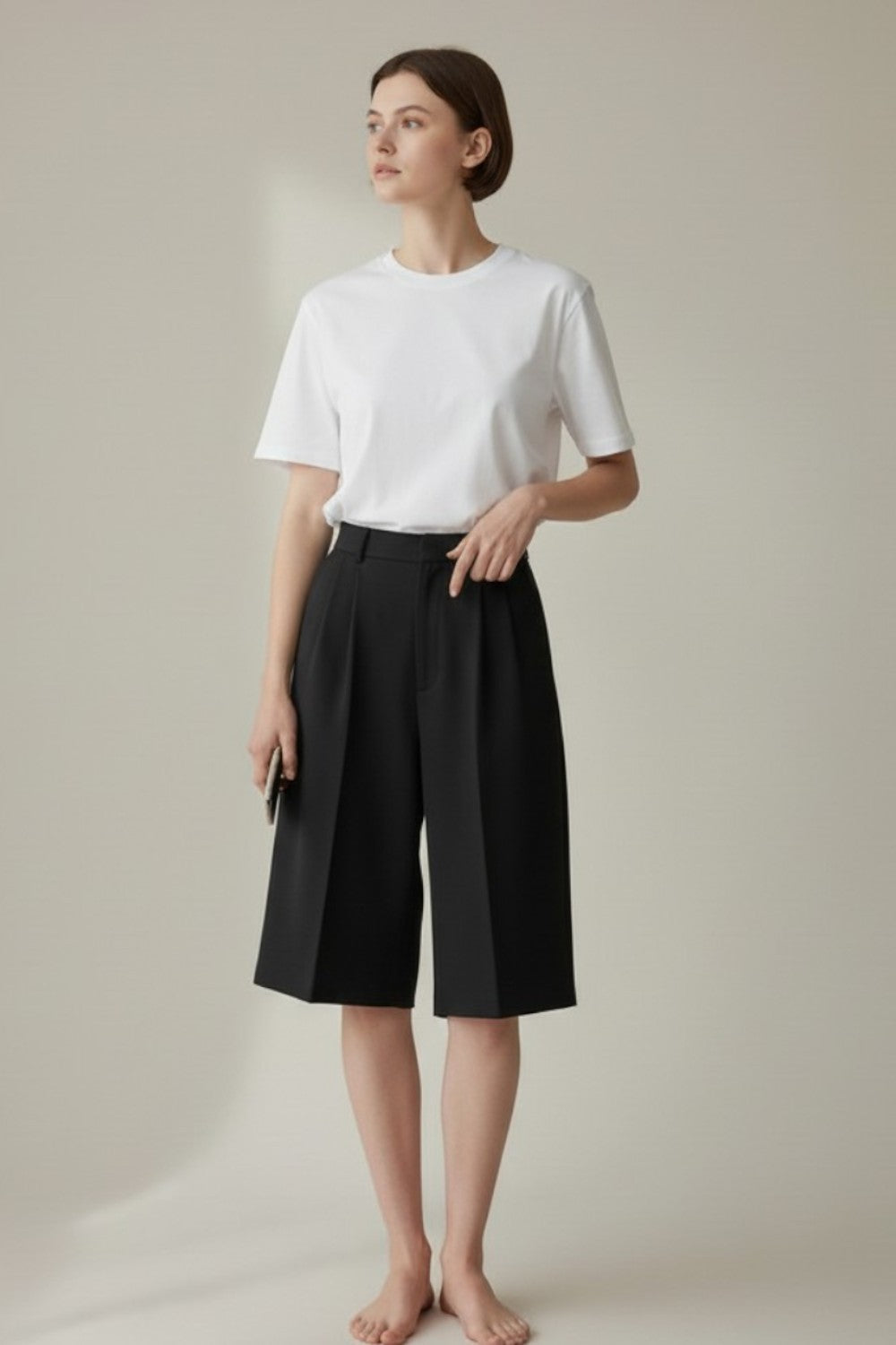 Bermuda taille haute coupe droite, poche latérale – Noir – Le Jardin du Lin