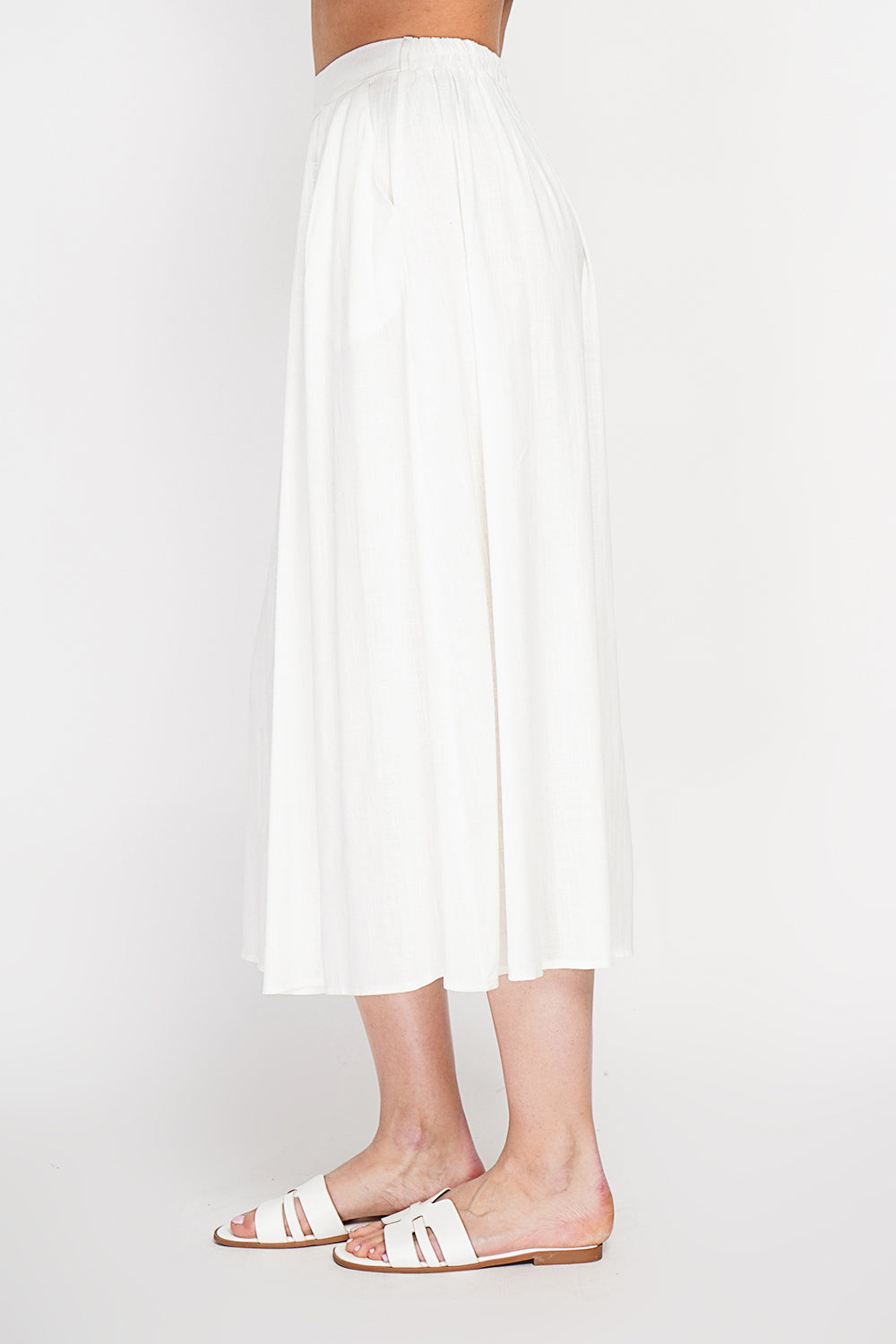 Long flared skirt with side pockets – White – Le Jardin du Lin