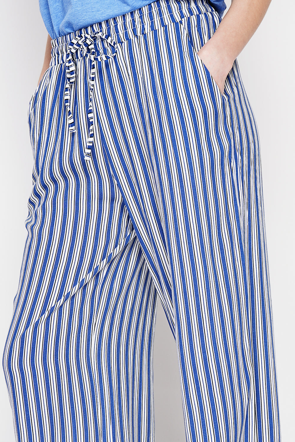 Pantalon rayé taille haute à cordon et poches – Bleu marine – Le Jardin du Lin