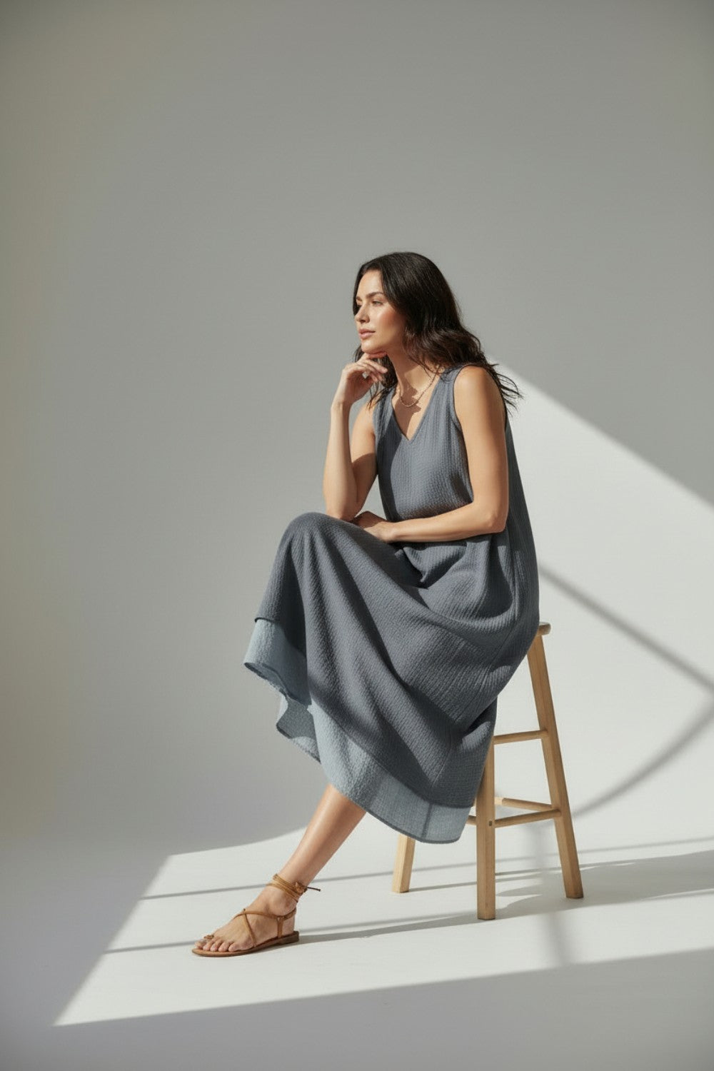 Casual V-neck lined dresses S/M – Navy – Le Jardin du Lin