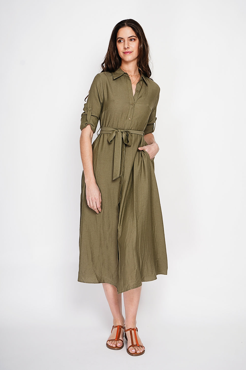 Robe chemise boutonnée devant à manches longues avec ceinture – Kaki – Le Jardin du Lin