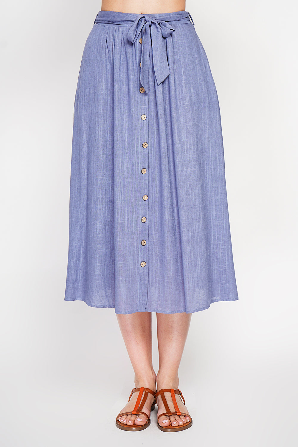 Jupe longue évasée boutonnée devant, poches latérales – Bleu jean – Le Jardin du Lin