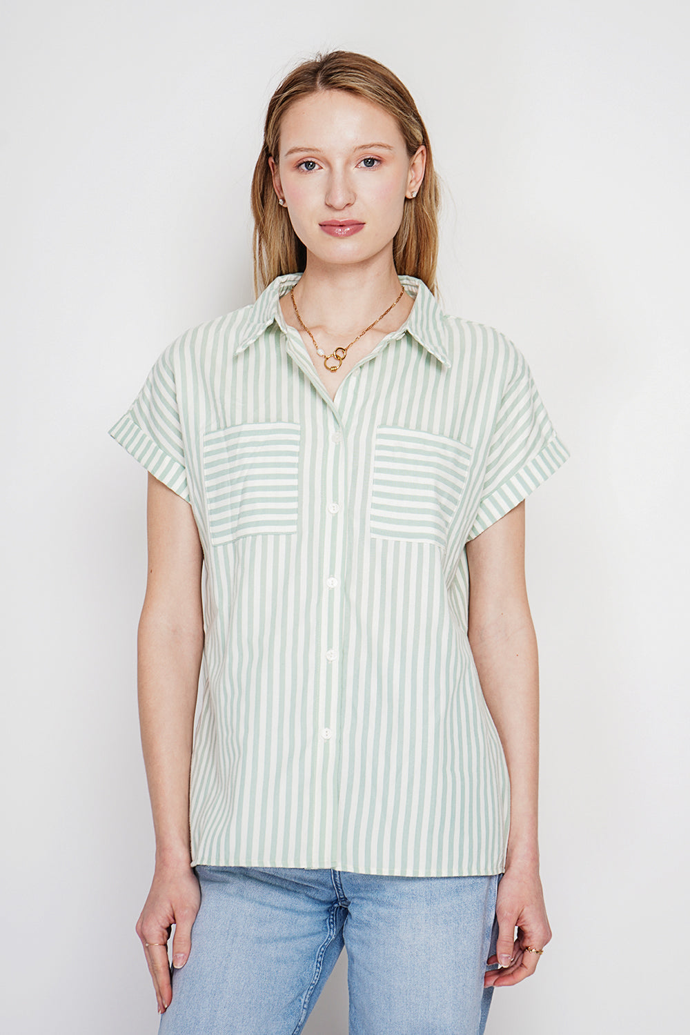 Chemise rayée boutonnée, manches courtes – Vert jade – Le Jardin du Lin