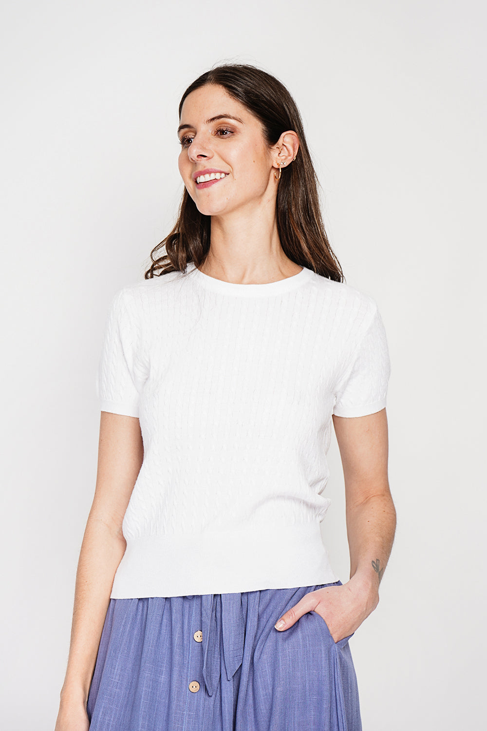 Pull col rond torsadé, manches courtes – Blanc – Le Jardin du Lin