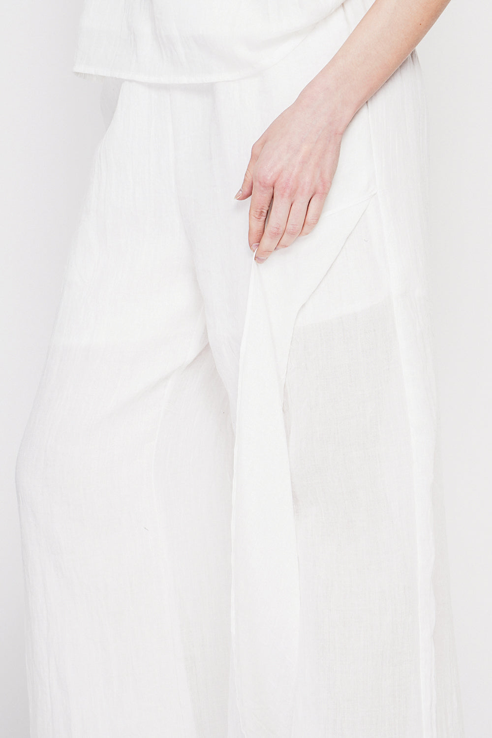 High-waisted wrap-style pants – White – Le Jardin du Lin