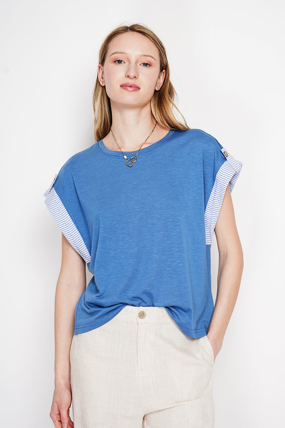 T-shirt col rond oversize, manches courtes – Bleu jean – Le Jardin du Lin