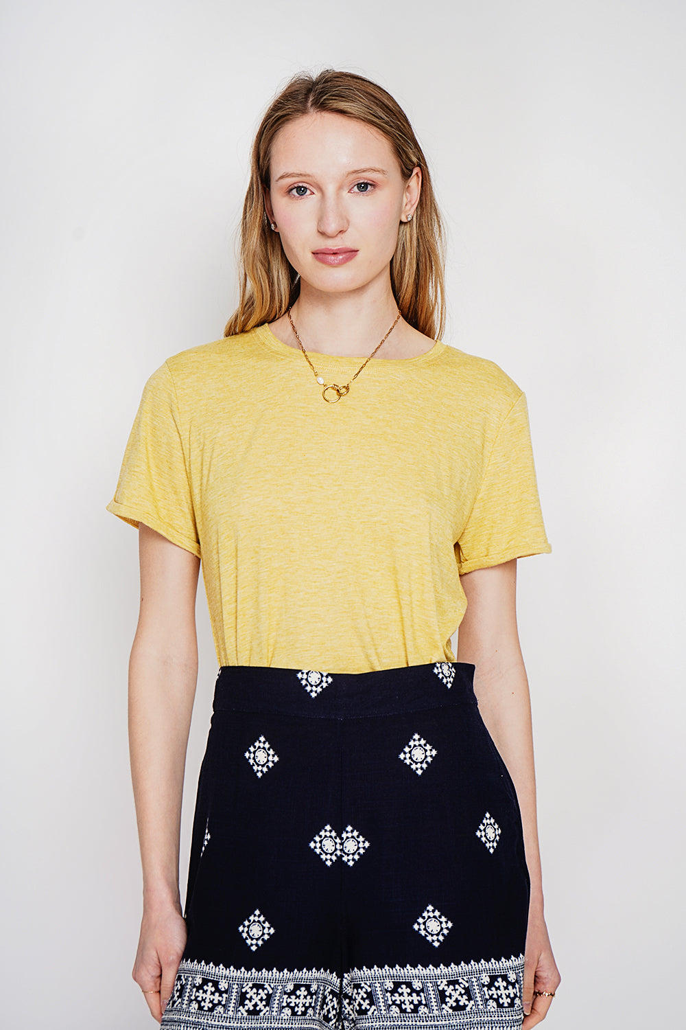 T-shirt col rond manches courtes – Curry – Le Jardin du Lin
