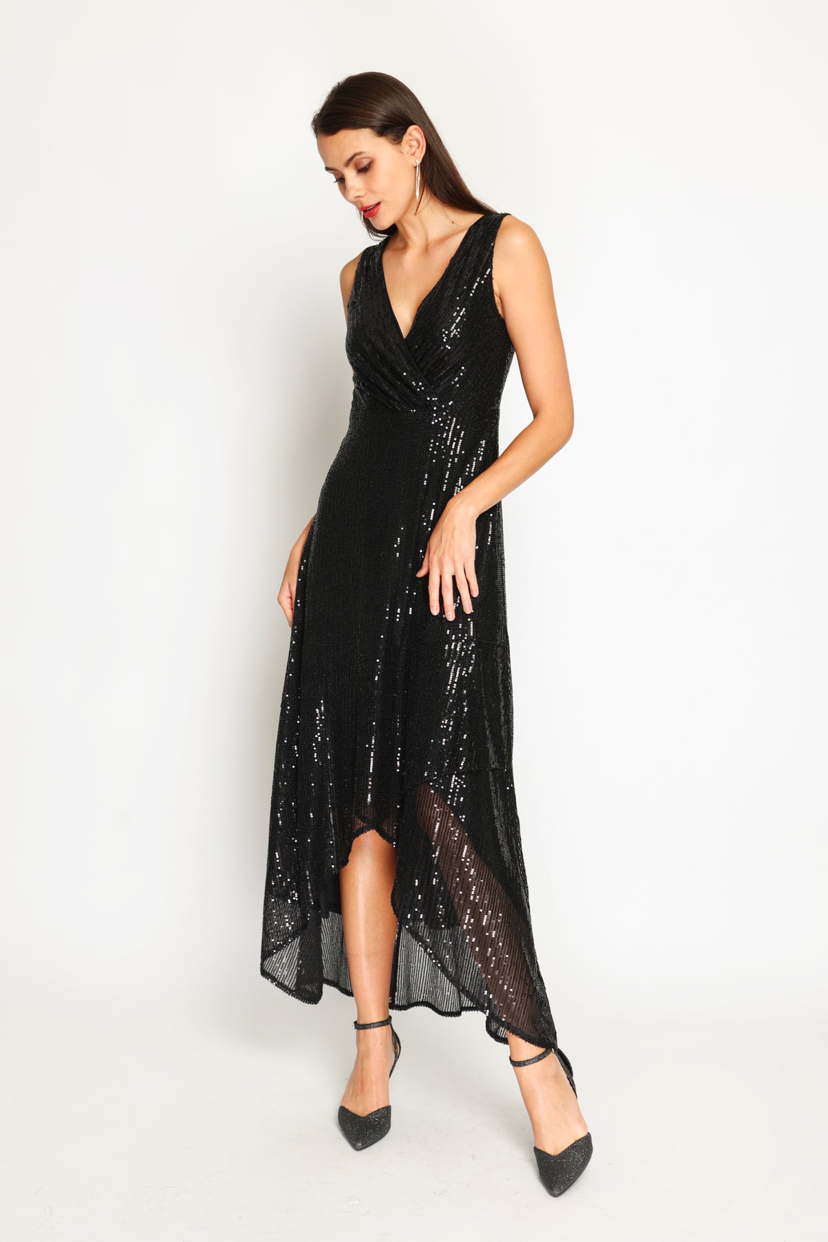 Robe longue col V croisé à paillettes – Noir – Assuili