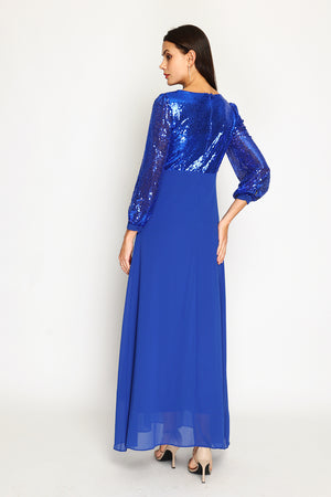 V-neck trapeze dress with slightly balloon-length sleeves with sequins