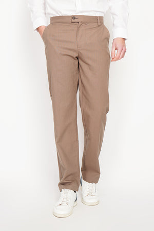 Classic cut pants 2 side pockets, 2 back pockets