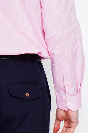 Slim fit shirt with Italian collar and two-button broken cuff