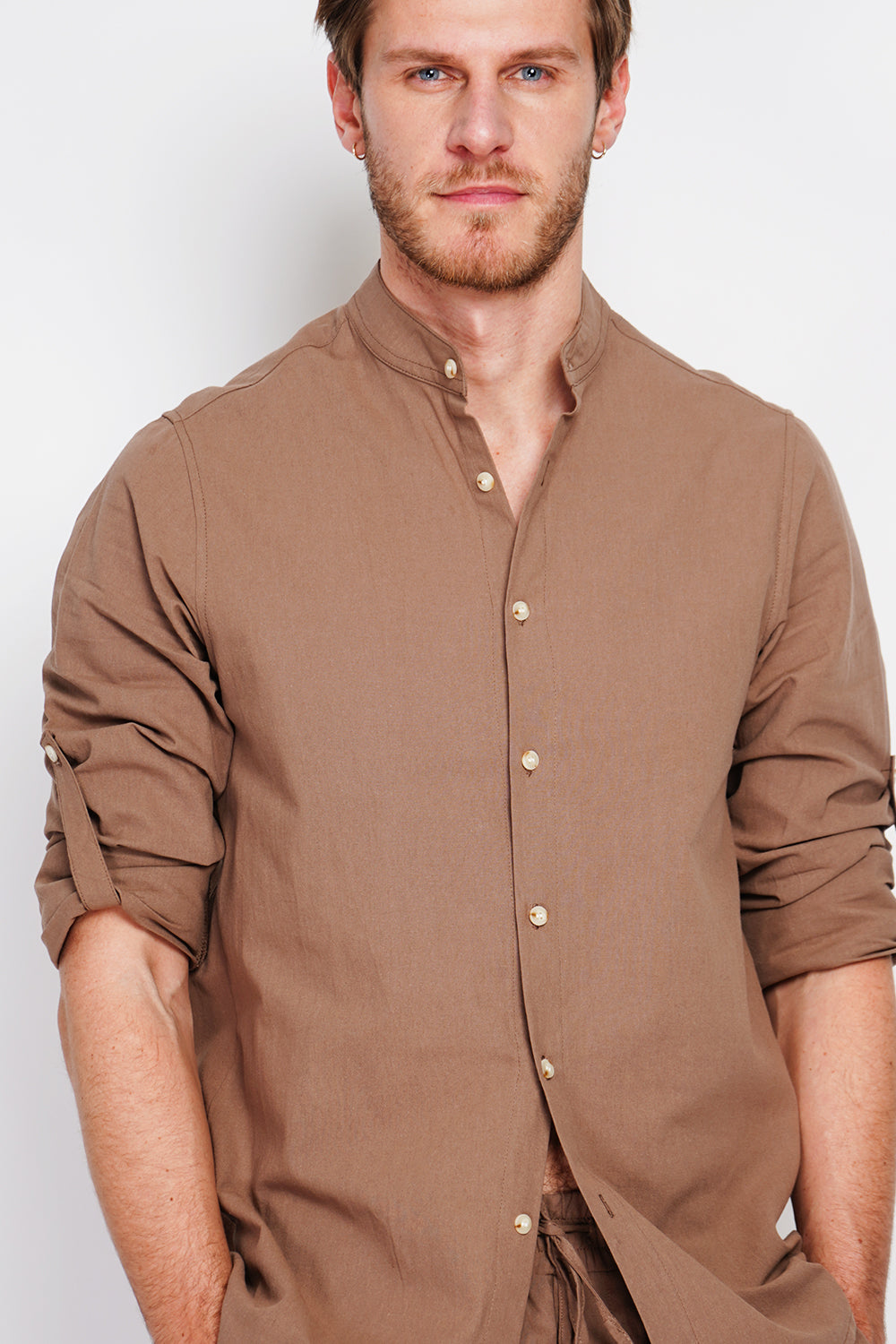 Long sleeve officer collar shirt