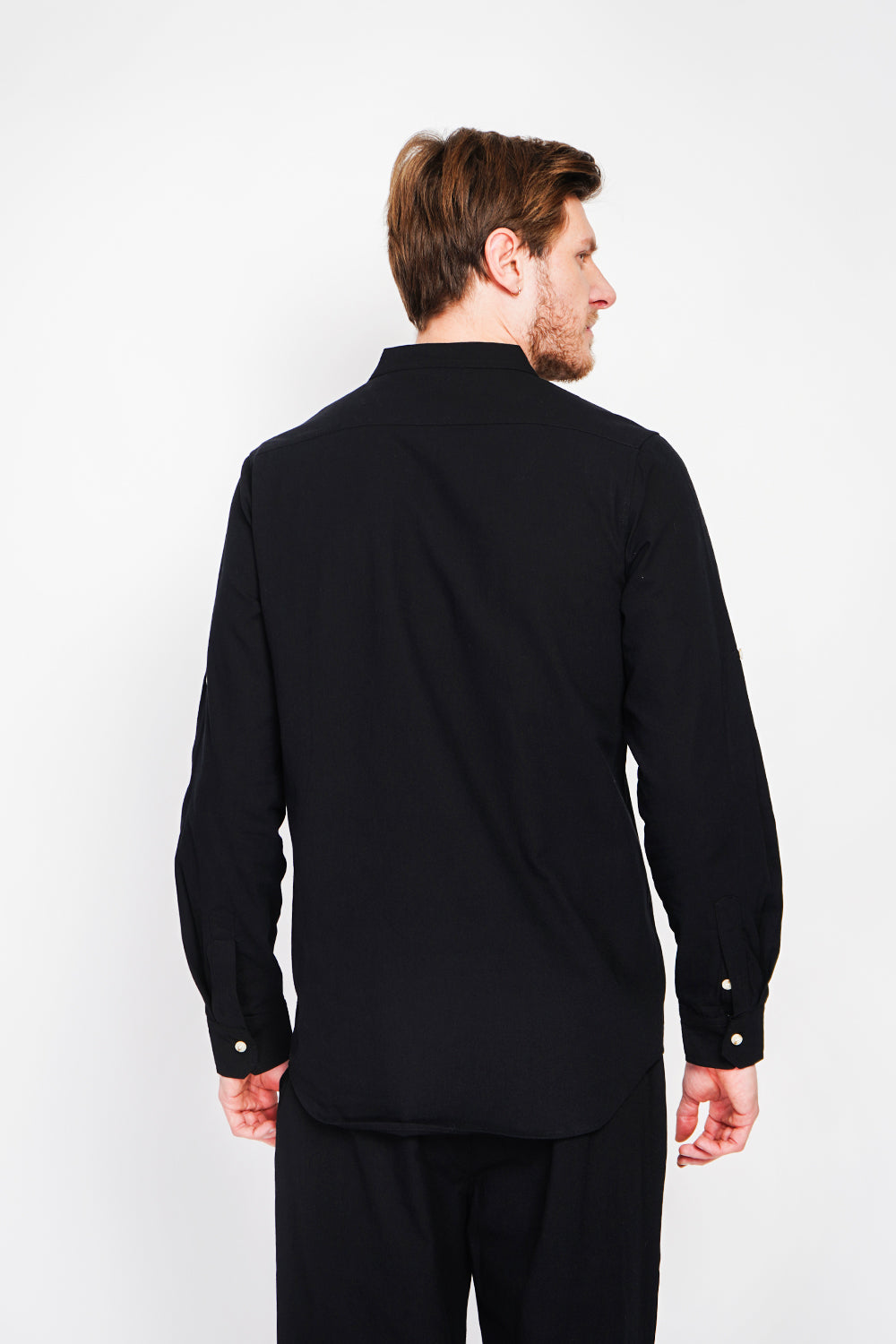 Long sleeve officer collar shirt