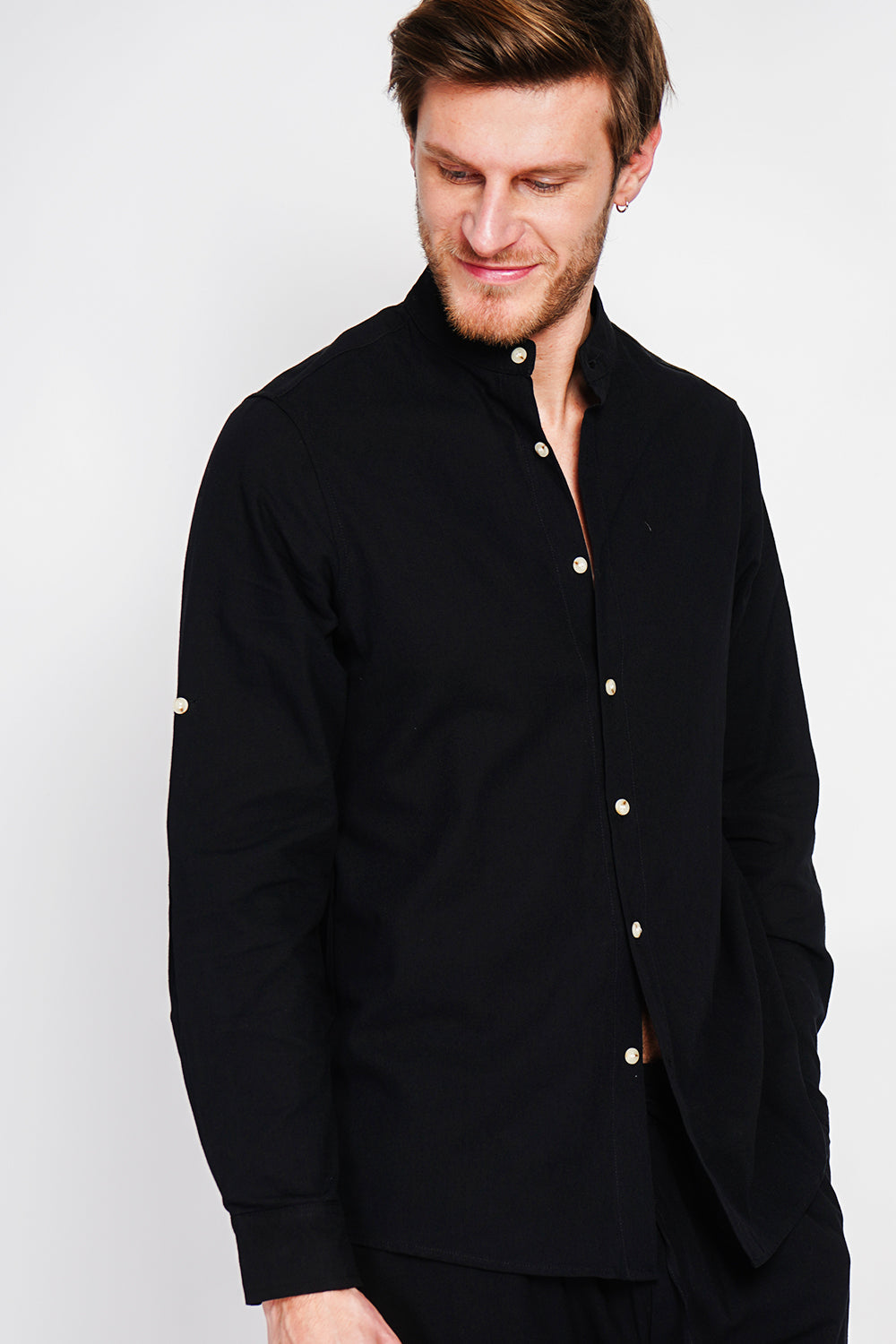 Long sleeve officer collar shirt