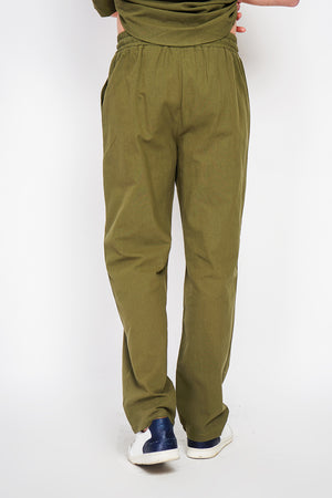 Straight cut pants, elasticated waistband with drawstring, 2 side front pockets,