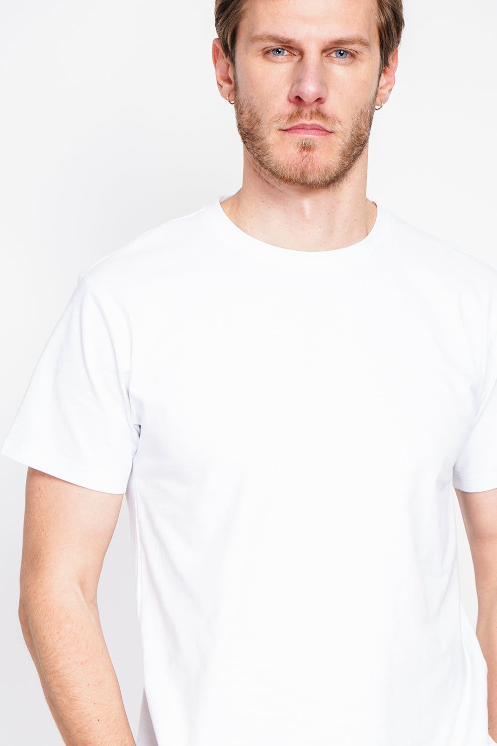 Round neck short sleeve t-shirt