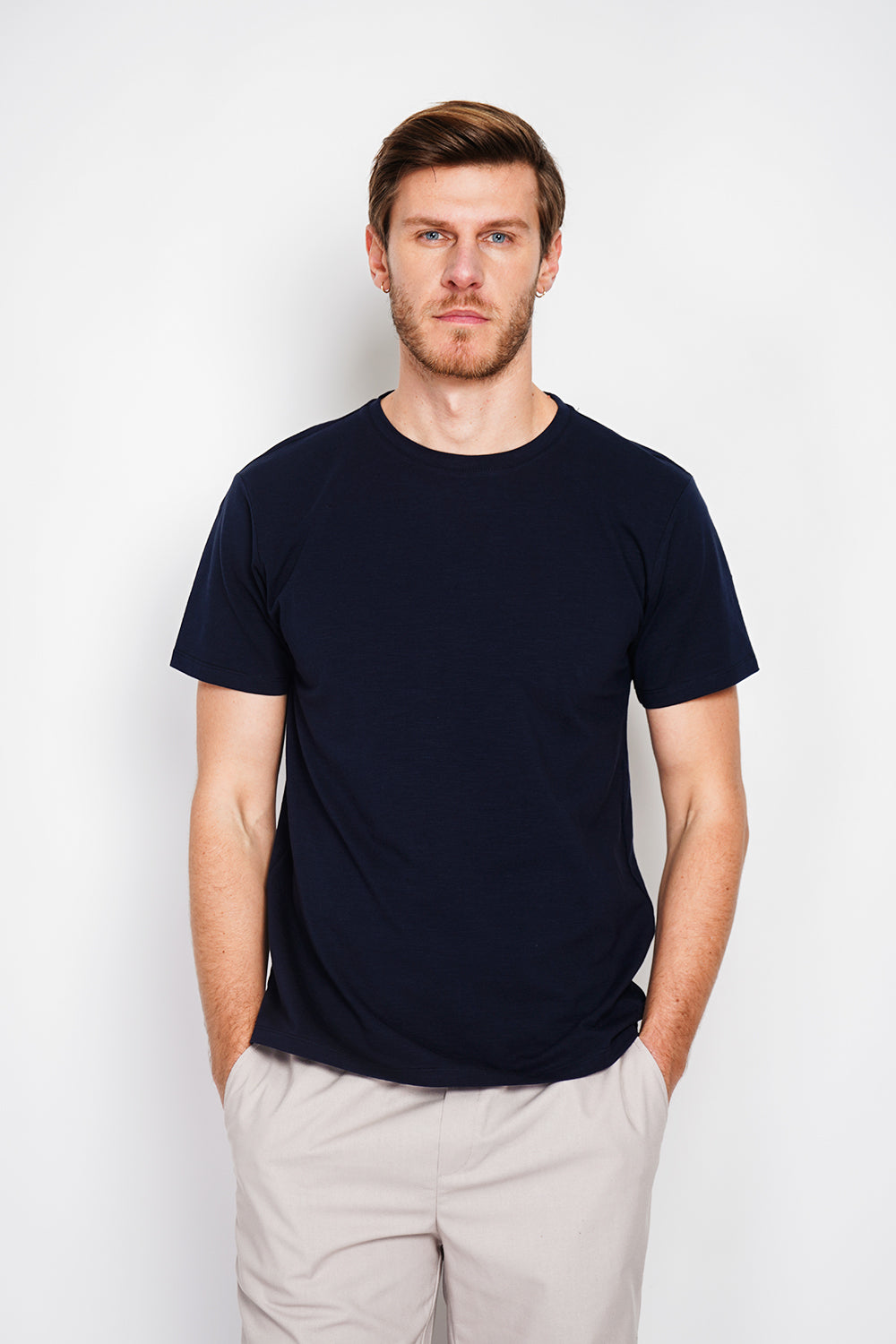 Round neck short sleeve t-shirt