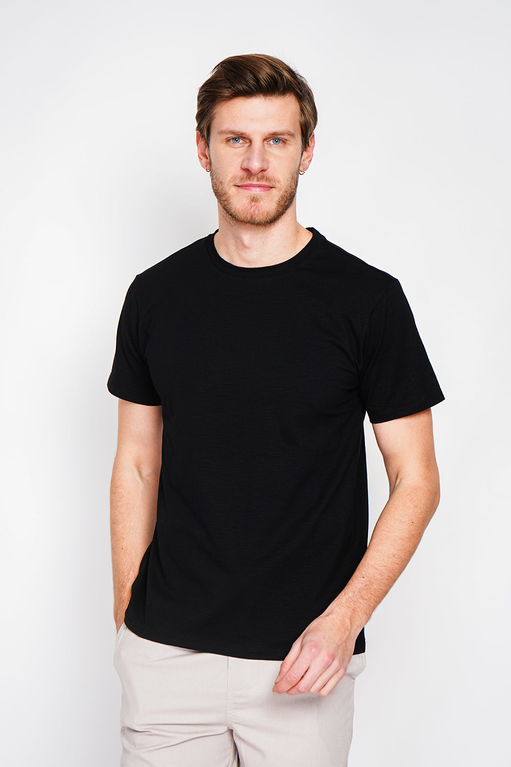 Round neck short sleeve t-shirt