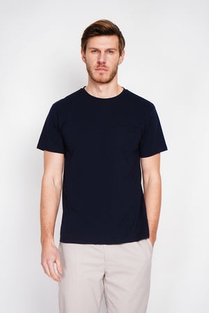 Round neck short sleeve t-shirt Patch pocket on the chest