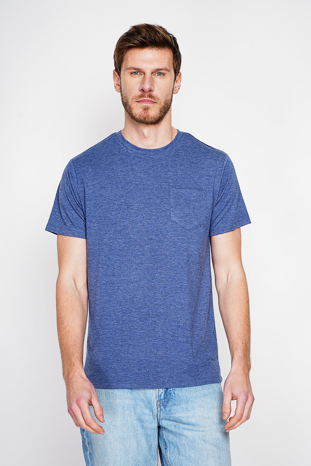 T-shirt col rond manches courtes, poche plaquée – Bleu marine – Secret du Lin