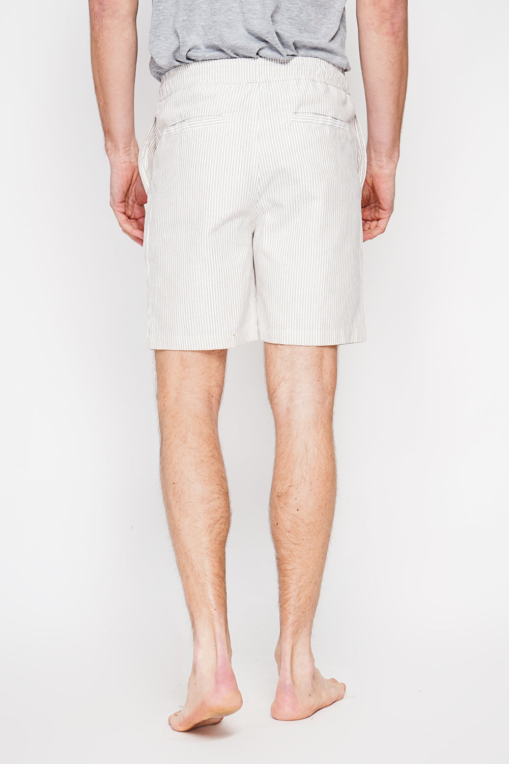 Bermuda rayé ceinture élastiquée avec cordon de serrage – Camel – Secret du Lin