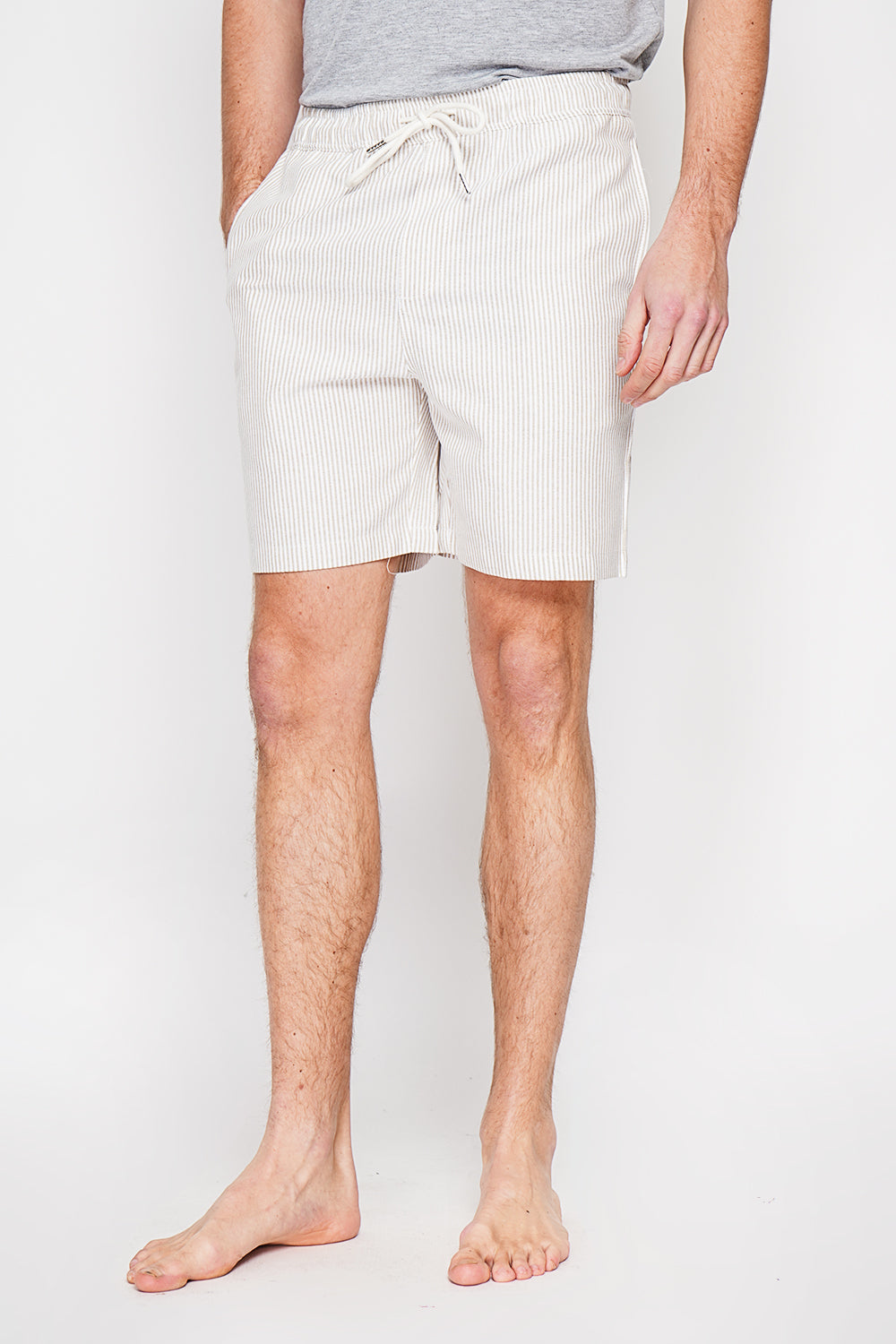 Bermuda rayé ceinture élastiquée avec cordon de serrage – Camel – Secret du Lin