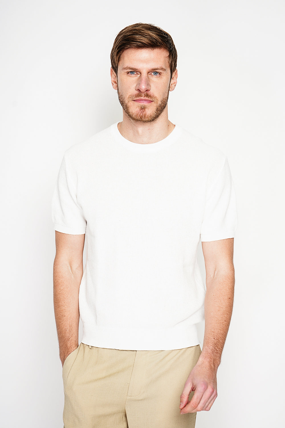Pull col rond manches courtes tricot fantaisie – Blanc – Secret du Lin