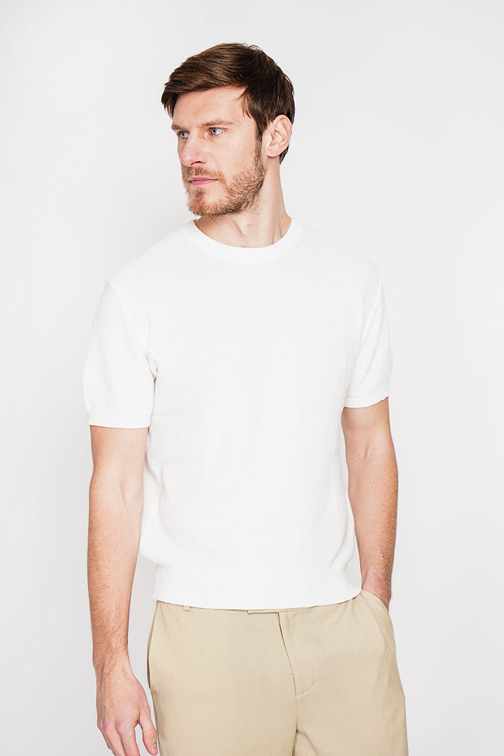 Round neck sweater with short sleeves and fancy knit – White – Secret du Lin