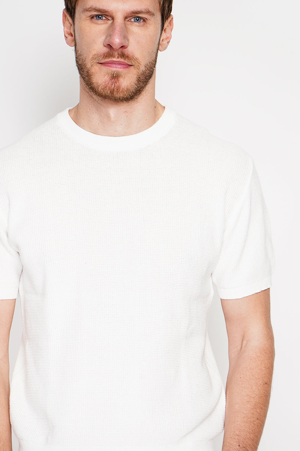 Round neck sweater with short sleeves and fancy knit – White – Secret du Lin