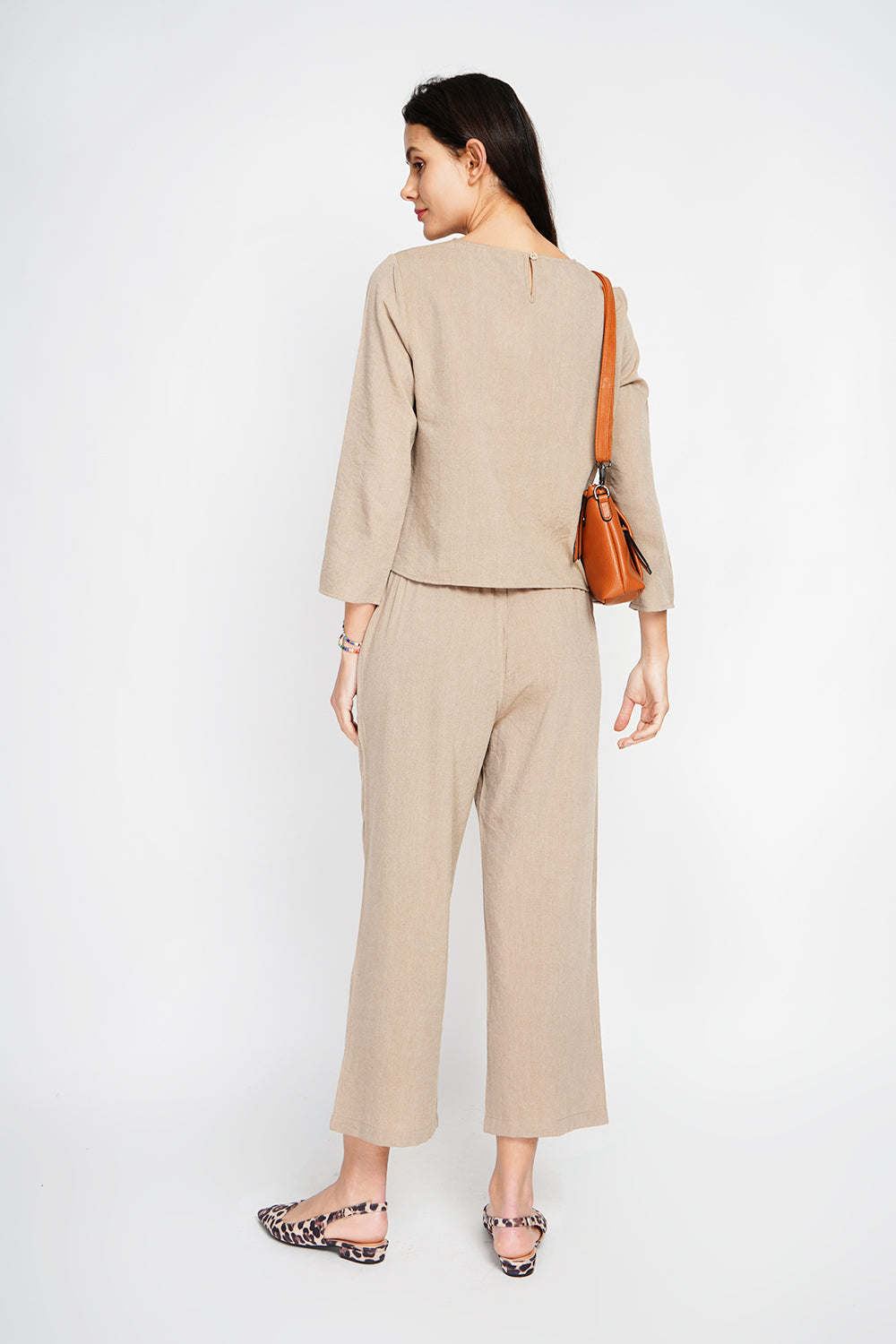 Round neck top with 3/4 sleeves and high waist wide leg pants set