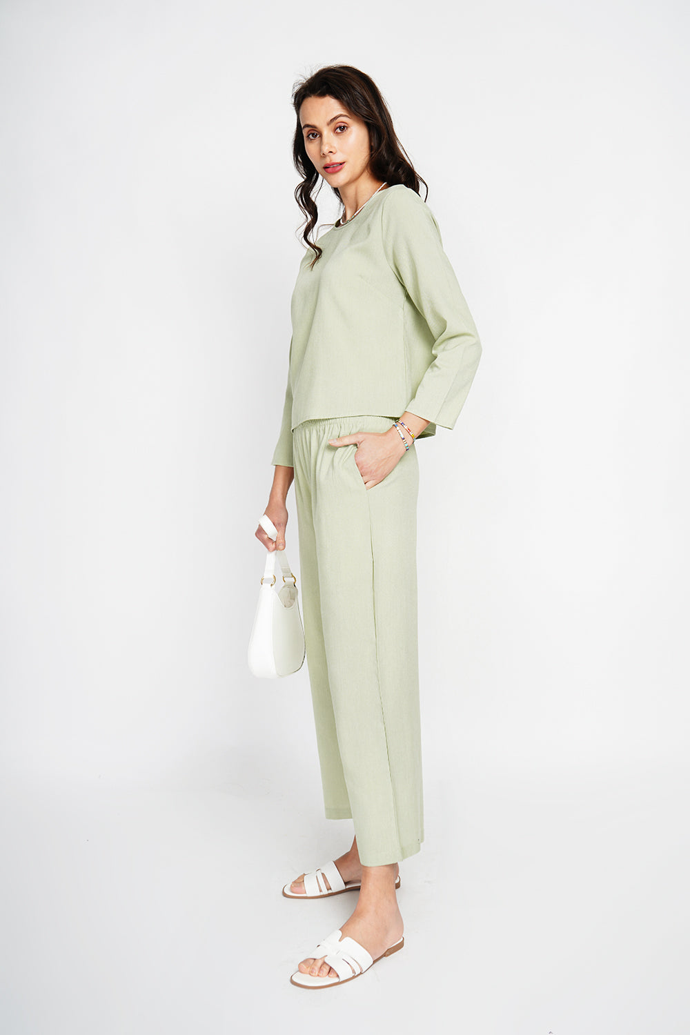 Round neck top with 3/4 sleeves and high waist wide leg pants set