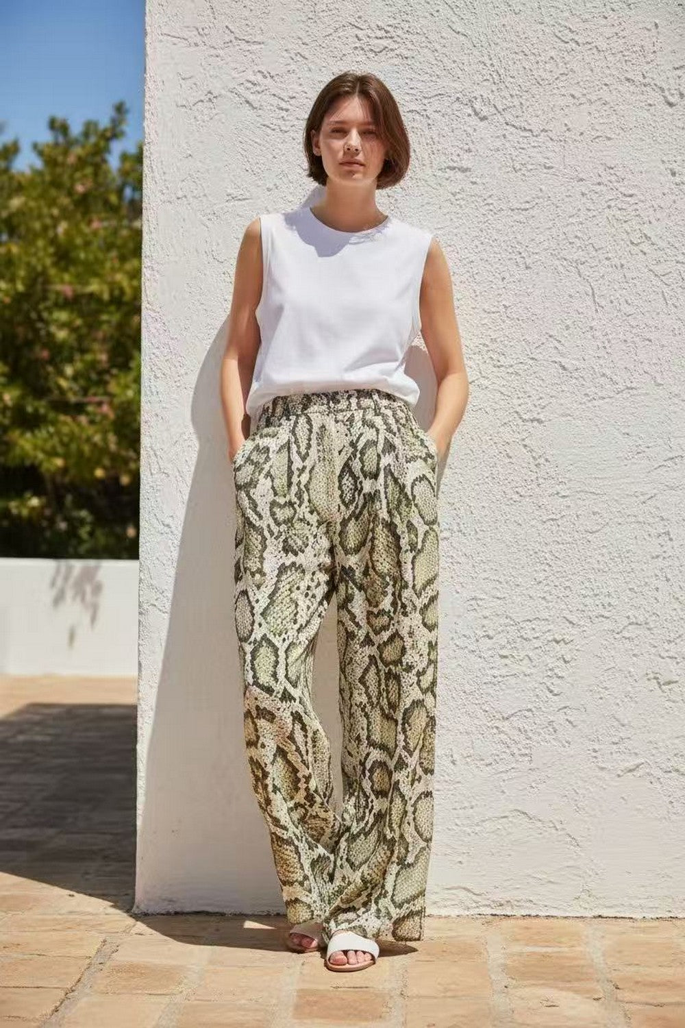 Pantalon large imprimé zippé avec ceinture – Kaki clair – William de Faye