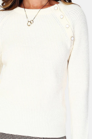 Hochgeschlossener Pullover mit Knopfleiste an der Schulter, Perlrippstrick