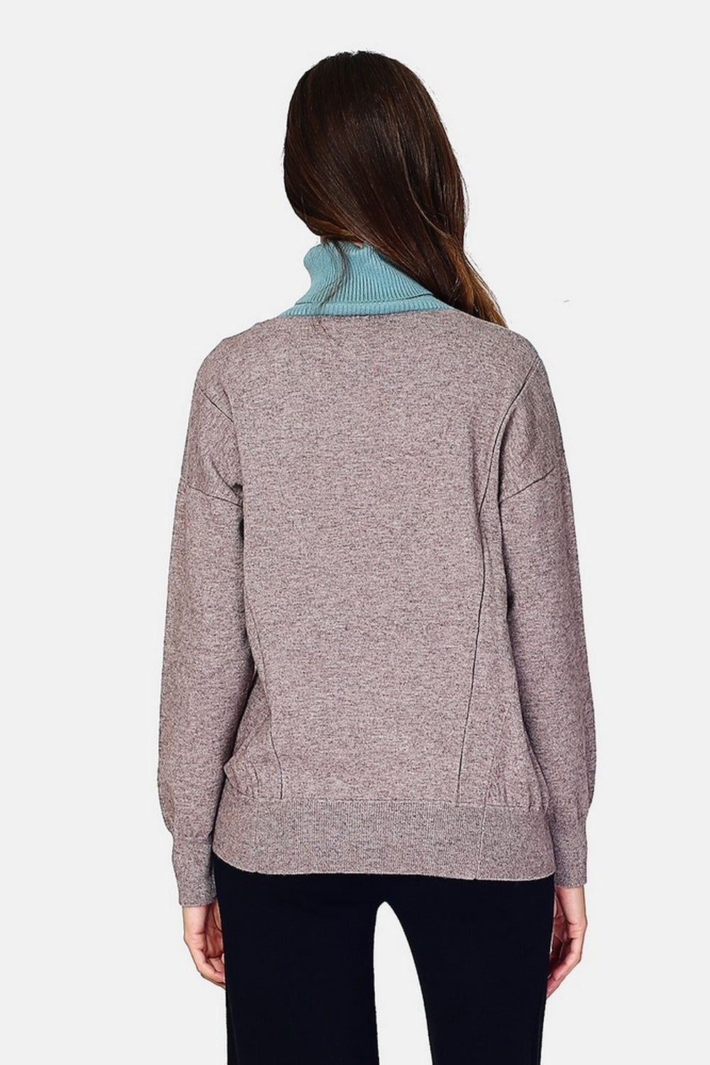 Turtleneck sweater, in bricolor with long sleeves