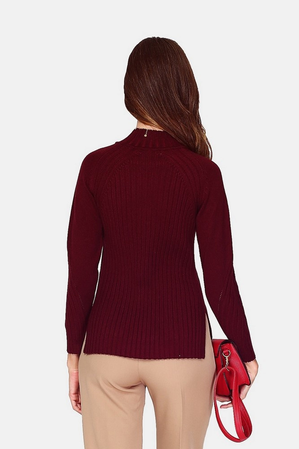 Pullover mit hohem Halsausschnitt und langen Ärmeln aus Rippenstrick