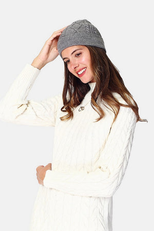 Ribbed cable knit beanie