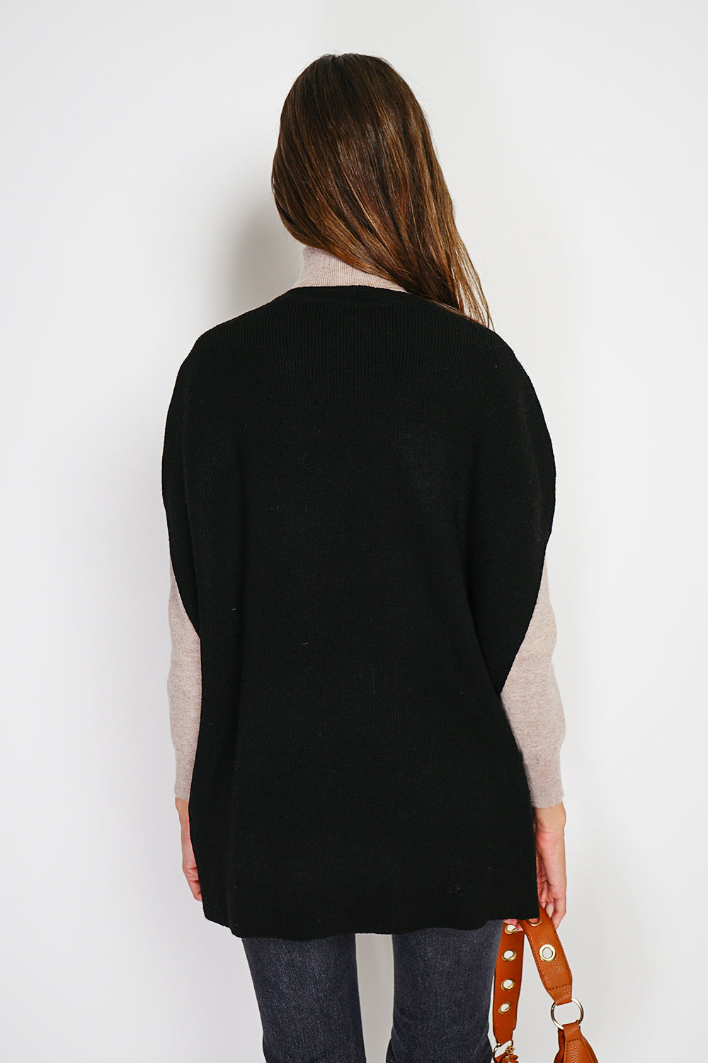 Pull poncho col V tricot fantaisie – Noir – William de Faye