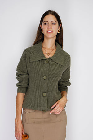 Large ribbed collar cardigan with large buttons Fantaisie