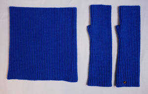 Ribbed neck warmer