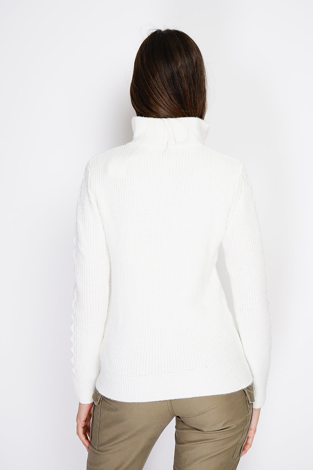 Zipped ribbed sweater Fancy knitted front with long sleeves