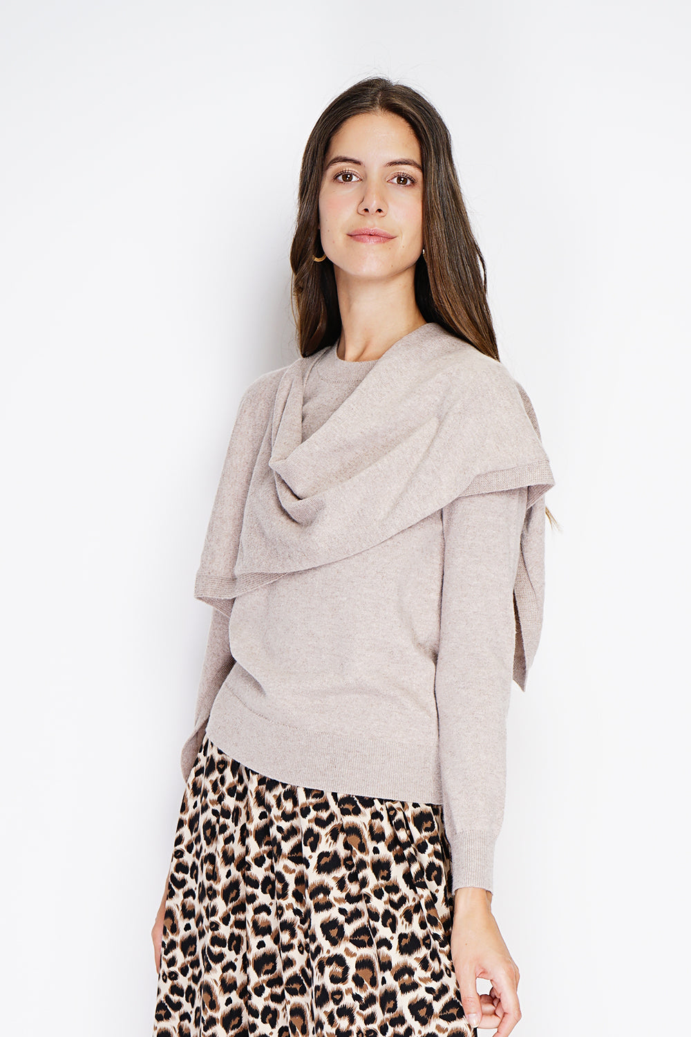 Crew neck sweater with long sleeve scarf