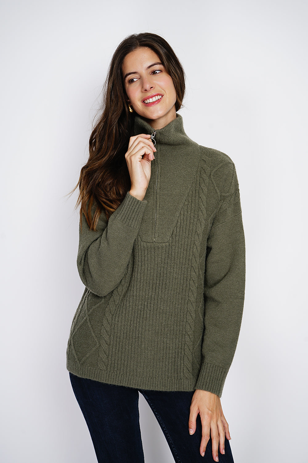 High-neck poncho sweater closed with a zip, fancy knitting with long sleeves