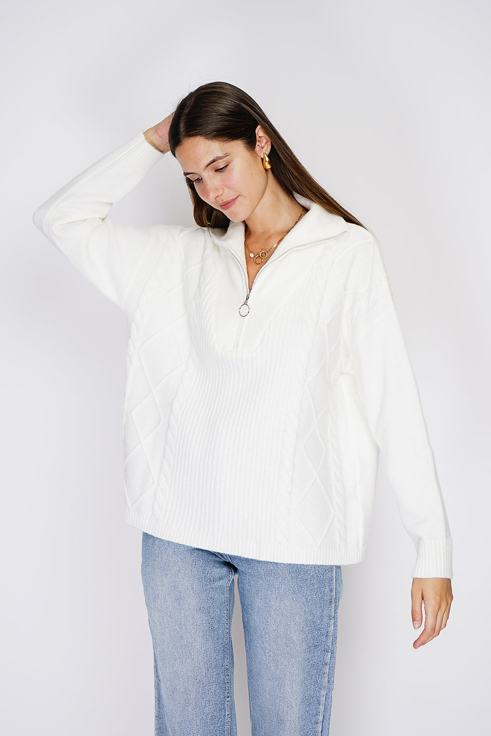 Pull poncho col montant zippé – Blanc cassé – William de Faye