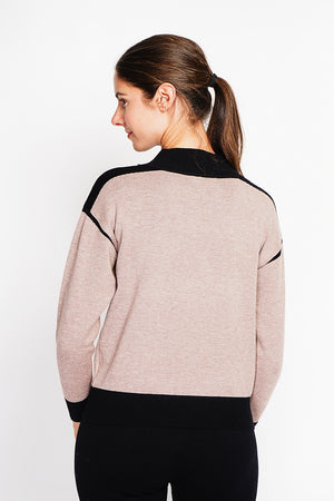 Fancy colored high neck sweater Oversized cut with long sleeves