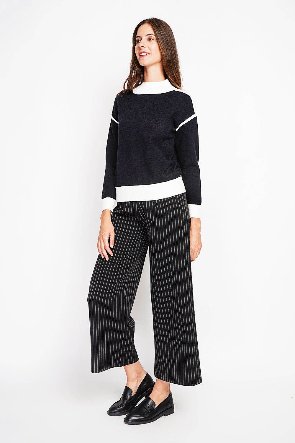 Fancy colored high neck sweater Oversized cut with long sleeves